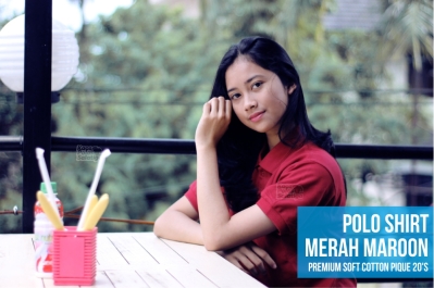 polo merah maroon