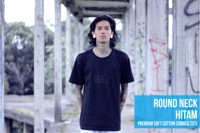 round neck hitam